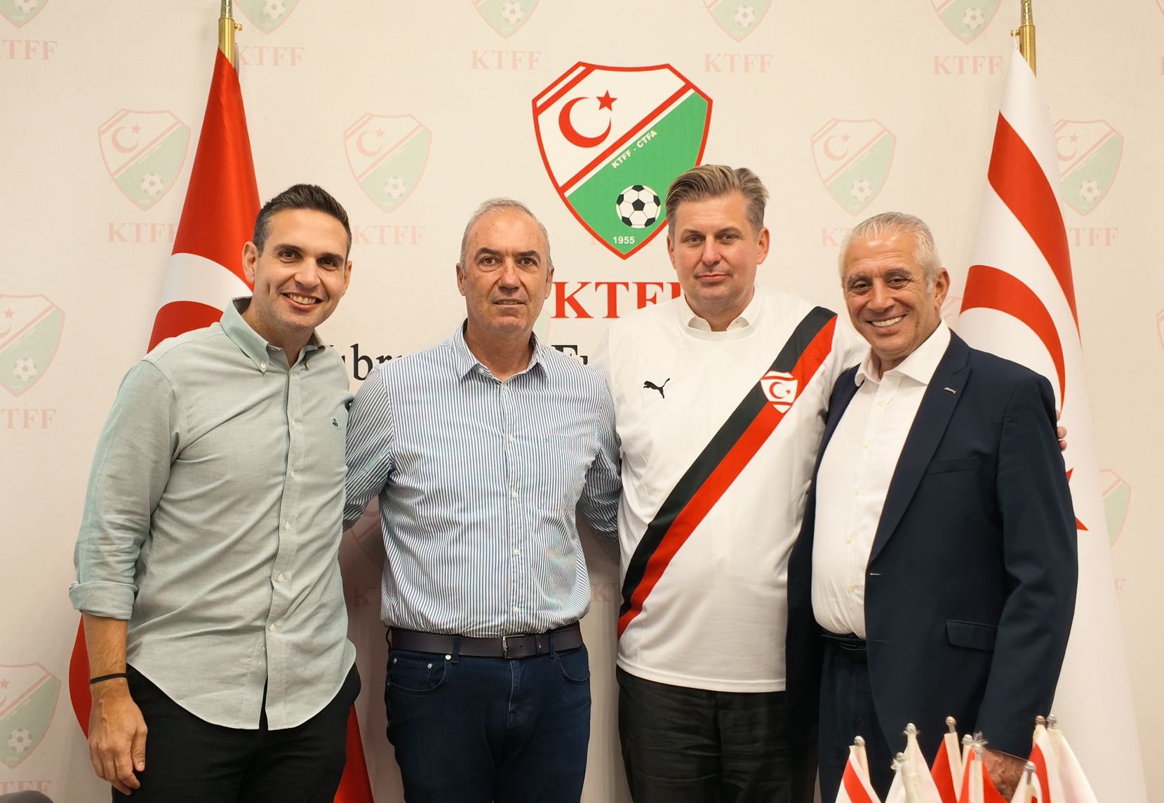 Maximilian Krah’dan KTFF’ye ziyaret